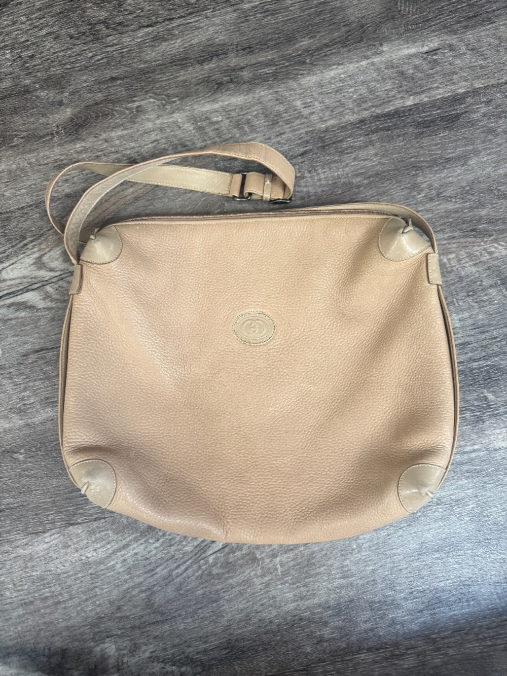 Vintage GUCCI Cream / Tan Crossbody Bag